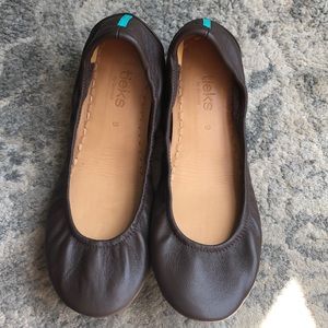 Chocolate Brown Tieks